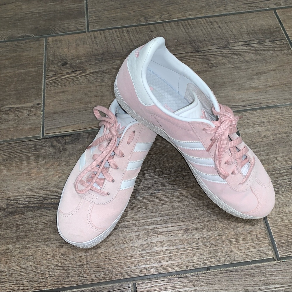Adidas pink suede size 9.5